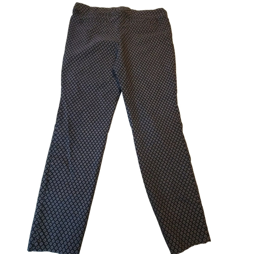 Adrienne Vittadini Women's 12 Black and White Cropped Pants Stretch Career Work